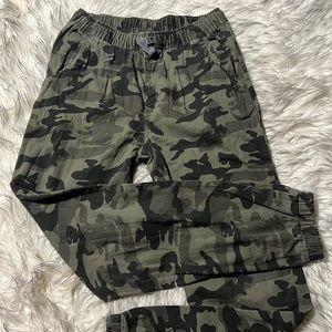 Wonder Nation Boys Size XXL Green Camouflage Jogger Pants